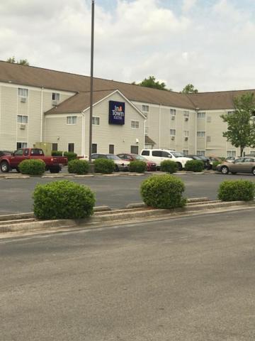 Intown Suites Extended Stay Huntsville Al - Nasa Exterior foto